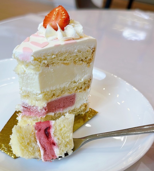 Торт «ВИШНЕВЫЙ ЙОГУРТ» 2100 р/кг