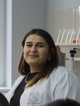 Мэги Каркусова