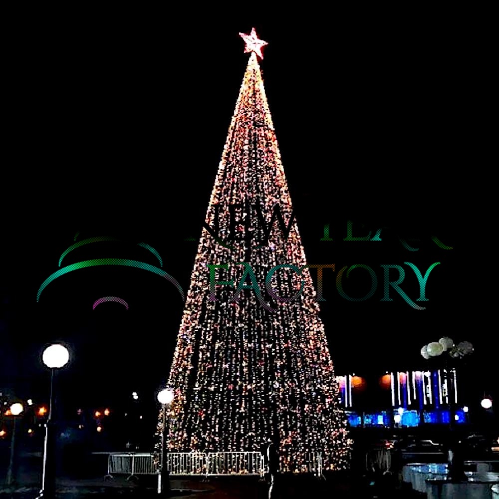 Комплект освещения для уличных елок