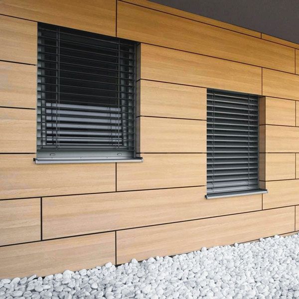 Фрезерная резка стеновых панелей из HPL-пластика