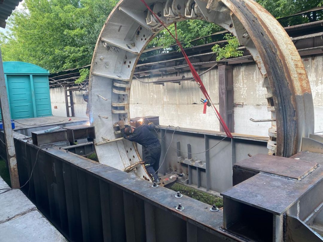 Перевозка горнопроходческого щита железной дорогой