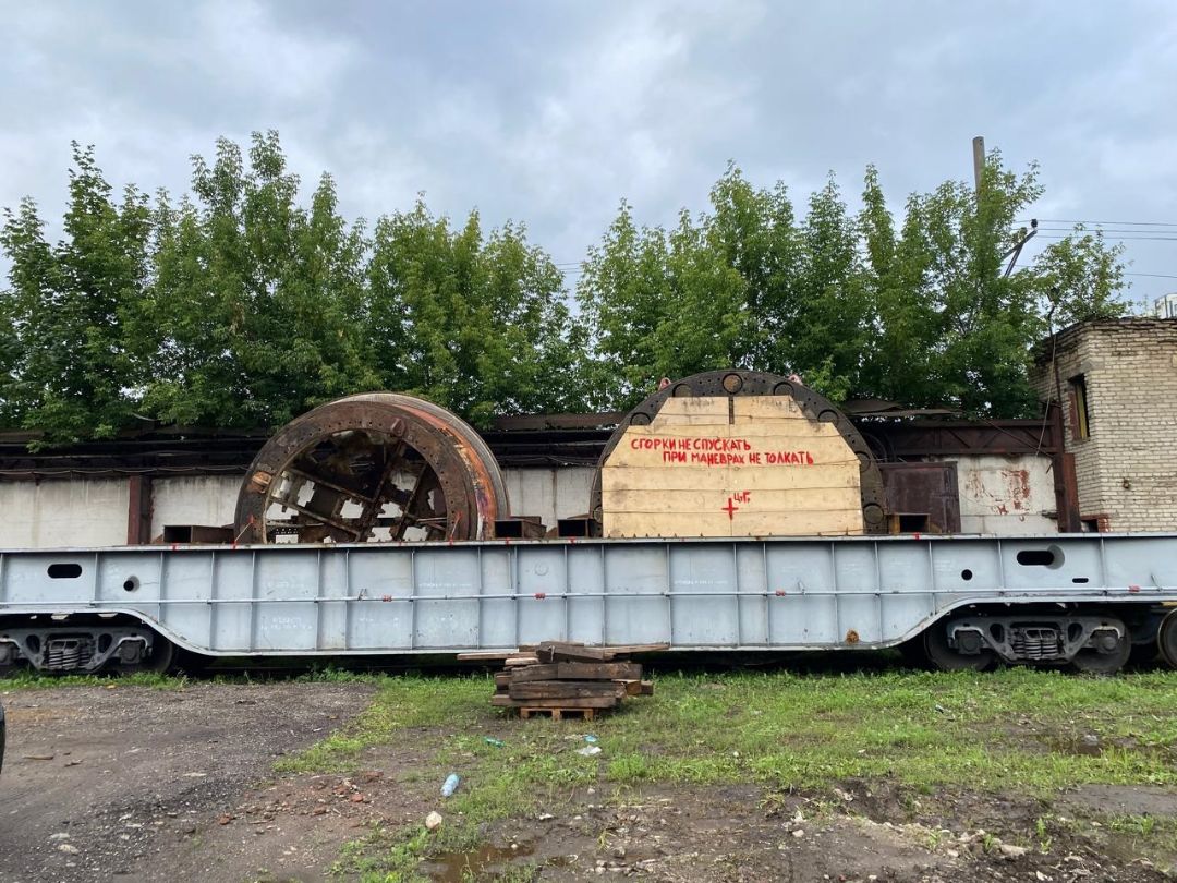 Перевозка горнопроходческого щита железной дорогой