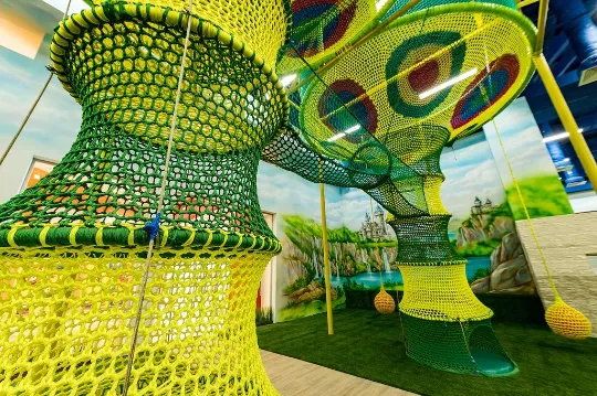 Colourful nets playground