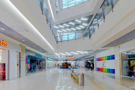 Высота потолков в детском развлекательном центра