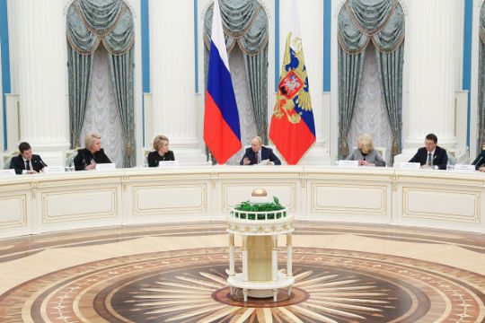 Совет при Президенте Российской Федерации по реализации государственной демографической и семейной политики (далее - Совет) является совещательным и консультативным органом при Президенте Российской Федерации, образованным в целях совершенствования государственной демографической и семейной политики, обеспечения взаимодействия федеральных органов государственной власти, органов государственной власти субъектов Российской Федерации, органов местного самоуправления, общественных объединений, научных и других организаций при ее реализации.