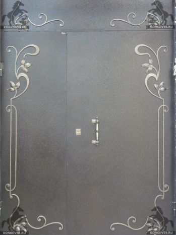 Кованая дверь