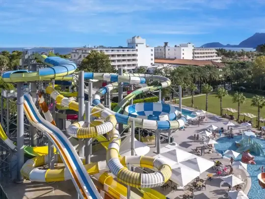 Аквапарк в отеле Раи Премиум