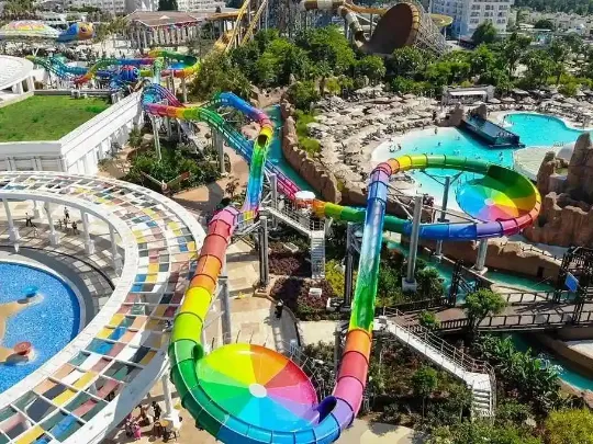 Аквапарк в отеле Land of Legends