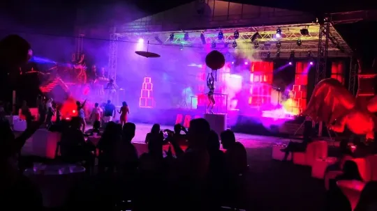 Отели с концертами