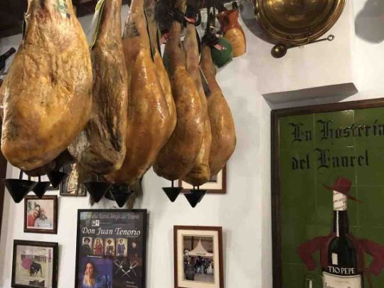 Бар Hosteria del Laurel