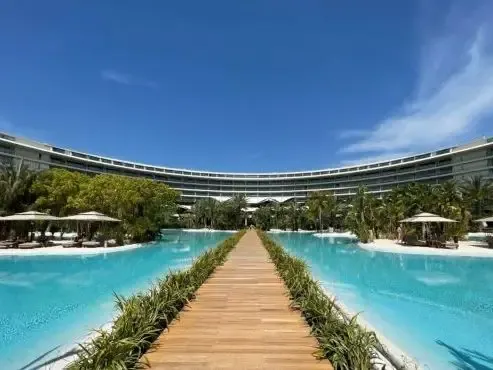 Макс Роял Белек