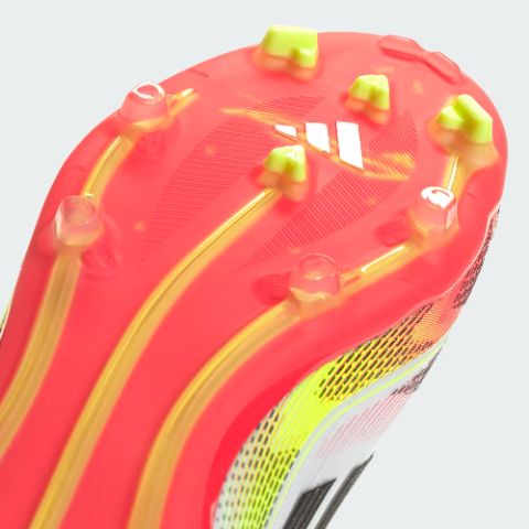 Детские бутсы Adidas F50 ELITE LACELESS FIRM GROUND BOOTS KIDS IE1302