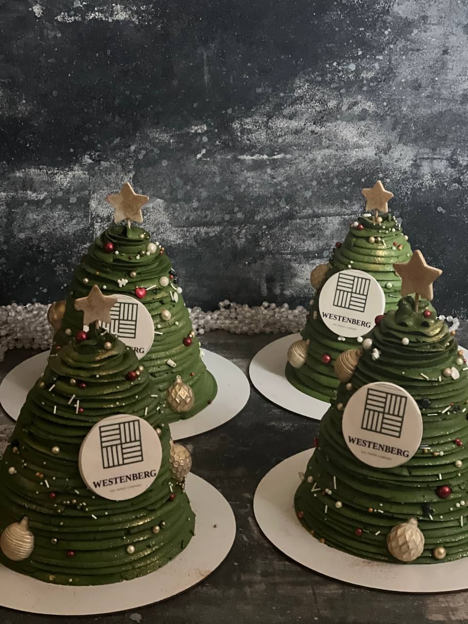 3D торт на Новый год - Ёлка  3кг