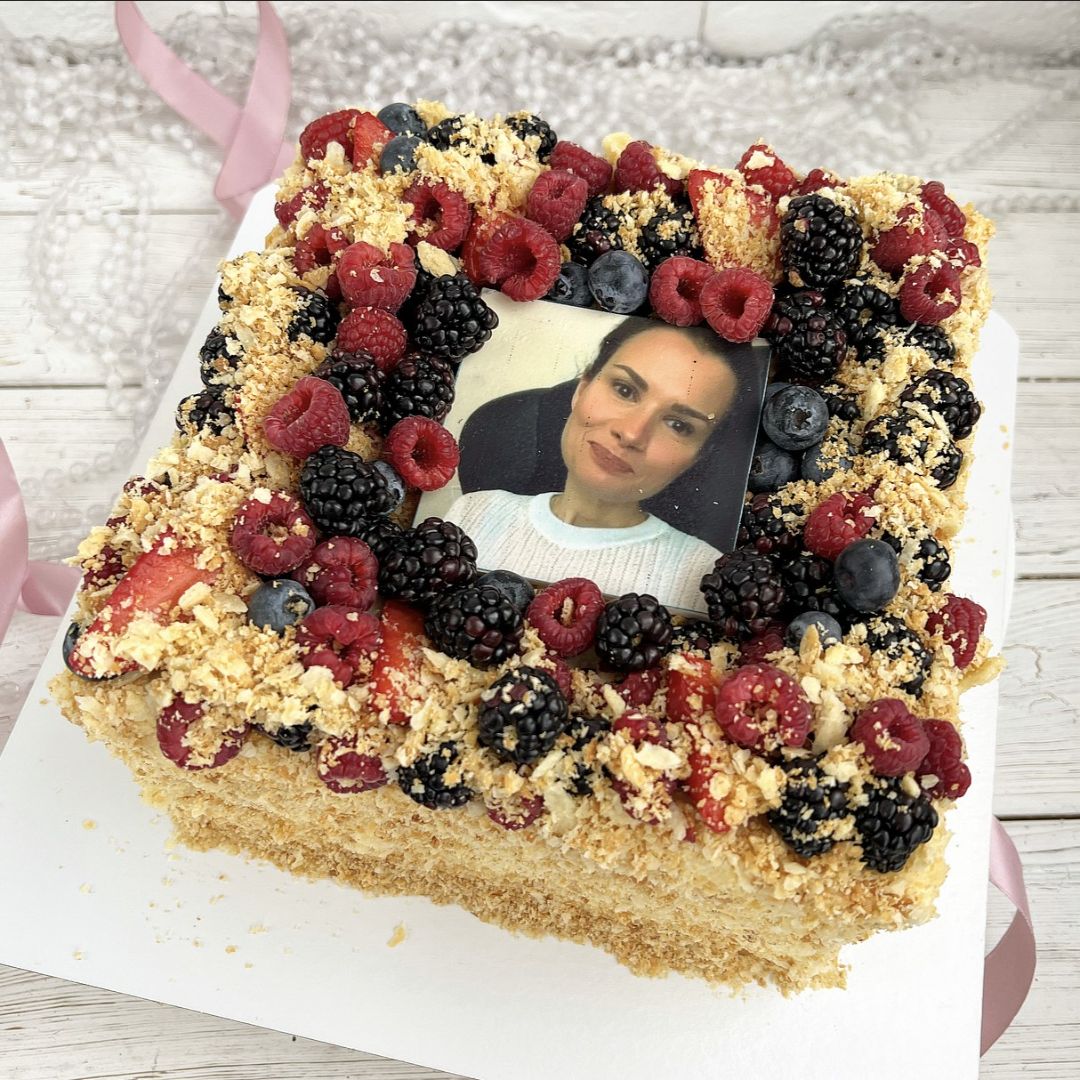 Женский торт наполен на День рождения - Фоторамка 4кг 