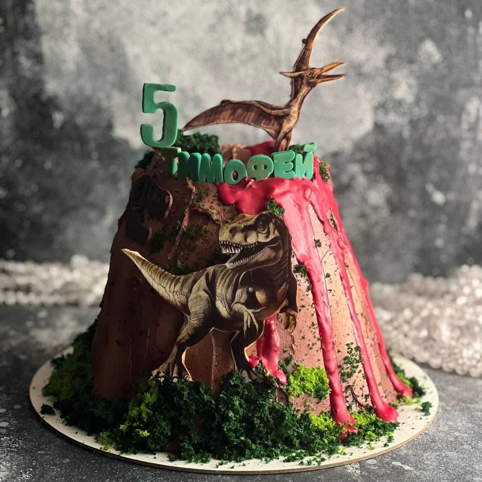 3D торт в виде Вулкана