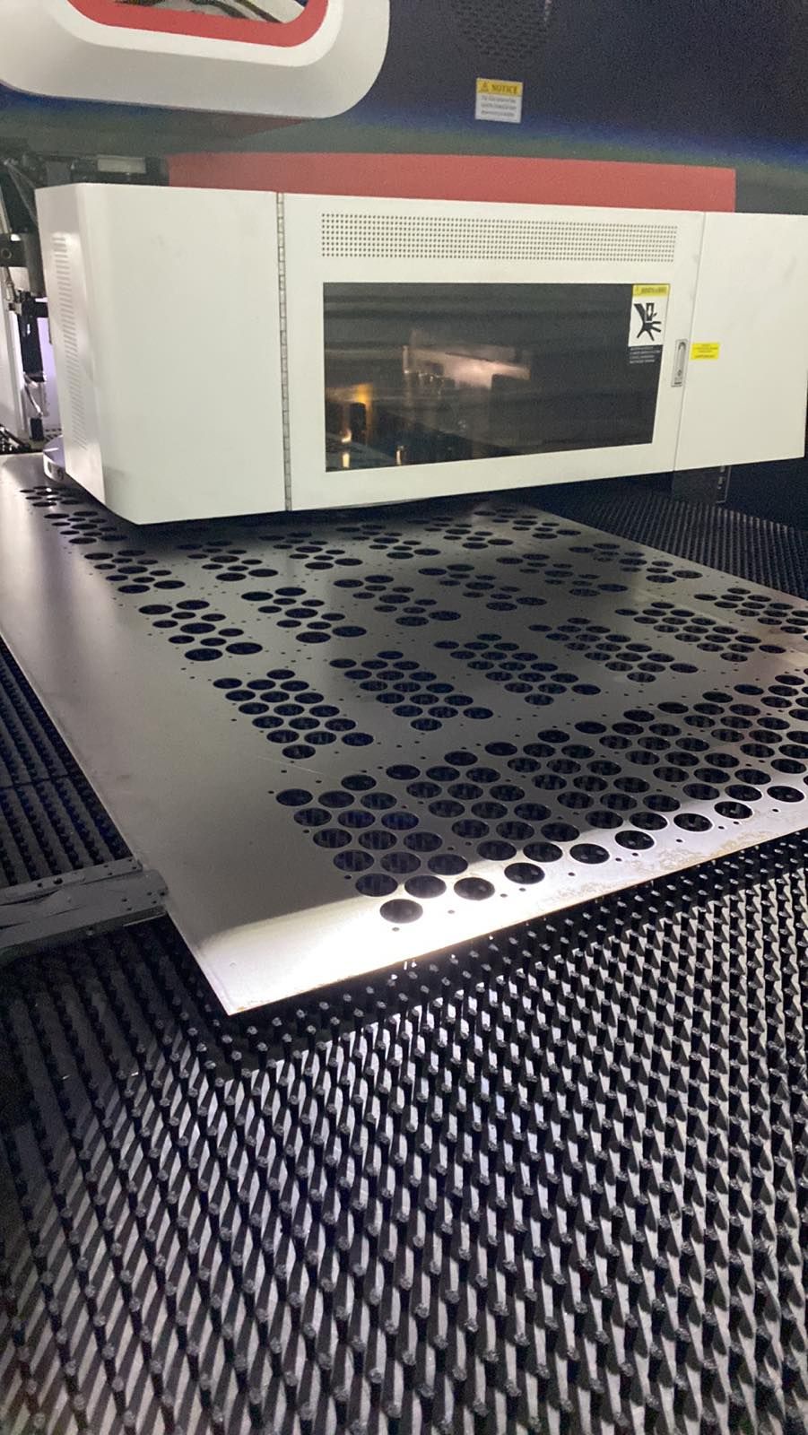 Производство мембранных вводов UM