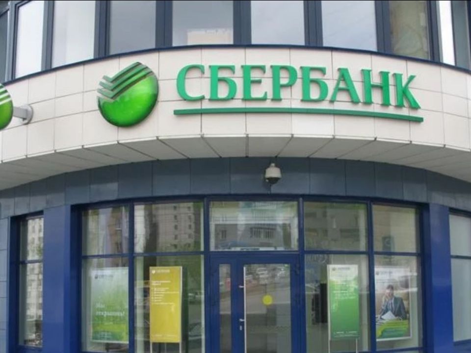 ОАО “Сбербанк России”. В период с 2010 по 2014 годы были произведены работы по проектированию, монтажу и пуско-наладке для 30-ти отделений ОАО “Сбербанк России” в Санкт-Петербурге, Ленинградской области, Мурманске
и Петрозаводске