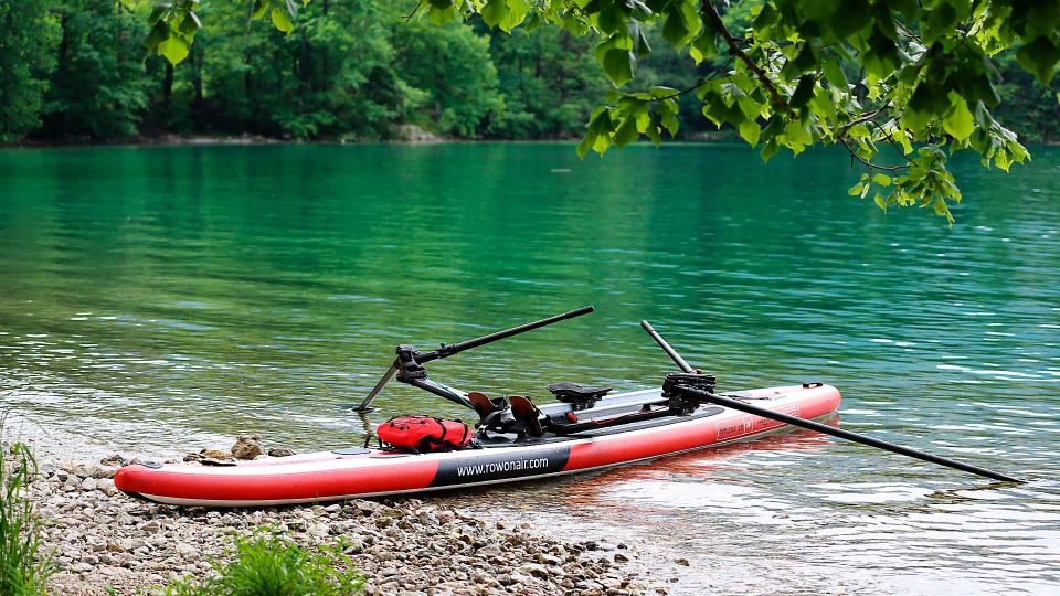 Гребля лицом вперед. Гребная система RowVista® на лодке Airdeck MOJO ROWonAIR® - оборудование для академической гребли на надувных досках, SUP, каяках, байдарках, каноэ и гребных лодках совместимо с большинством бордов Stand Up Paddle