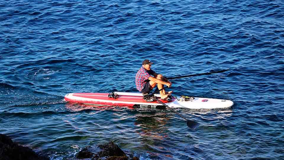 Надувная доска SUP с Hi-tech системой RowVista® для академической гребли лицом вперед. Управляемый угол наклона лопасти. Устанавливается на лодки Row on, надувные или жесткие доски SUP, каяки, байдарки, каноэ и гребные лодки. ROWonAIR® - сделано в Австрии.