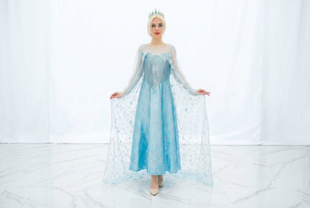 Эльза (голубая)