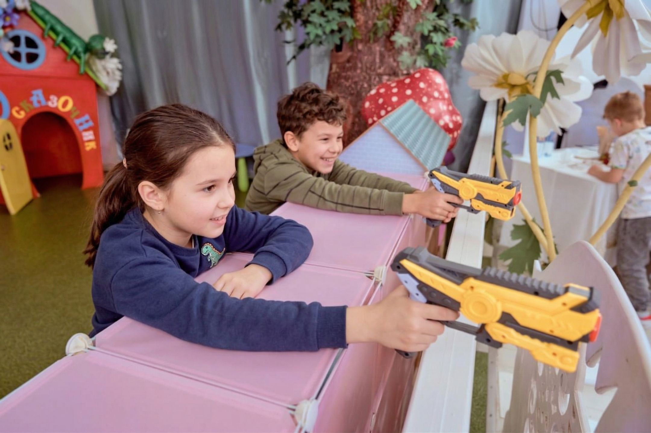 детские праздники в Ярославле, студия праздников для детей с городком