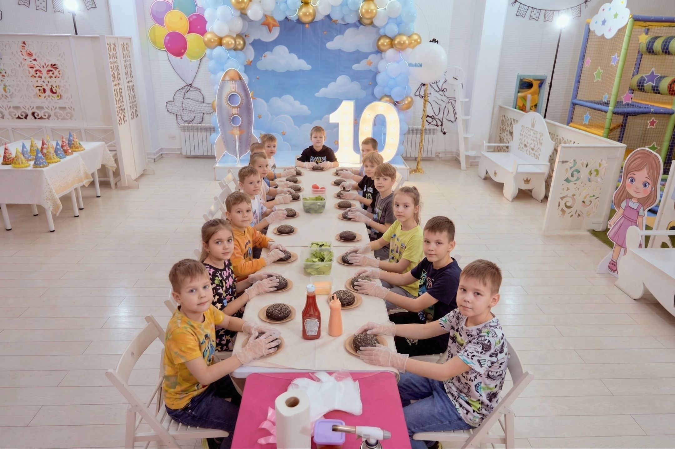 детские праздники в Ярославле, студия праздников для детей с городком