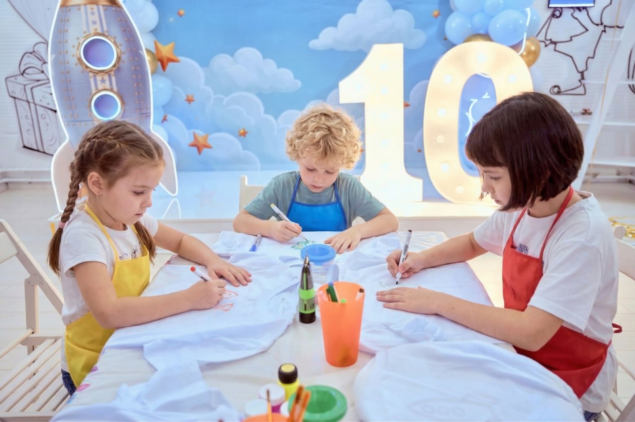 детские праздники в Ярославле, студия праздников для детей с городком