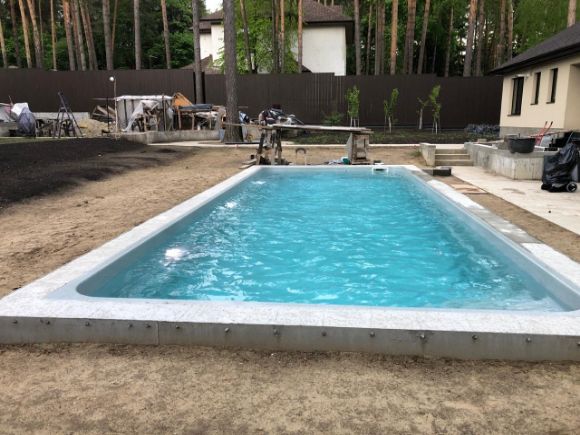 обслуживание бассейнов