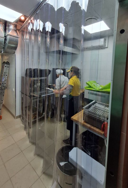 полосовые завесы на пищевом производстве