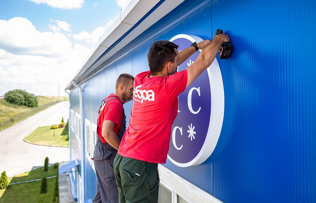 монтаж светового короба