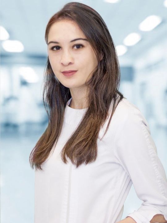 Офтальмохирург Магомаева Оксана Гаджиевна