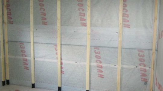 Дополнительный каркас по стенам каркасного дома