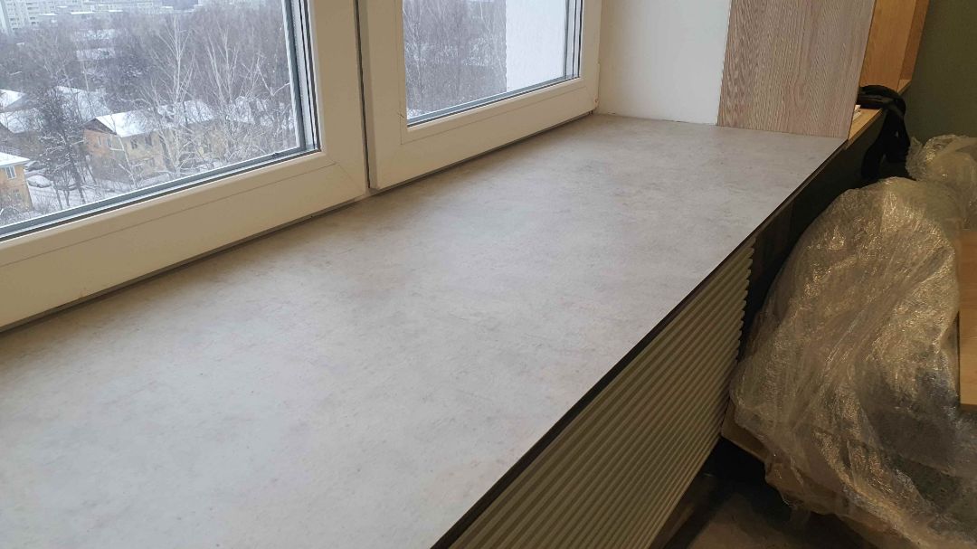 Практичный подоконник из HPL плиты