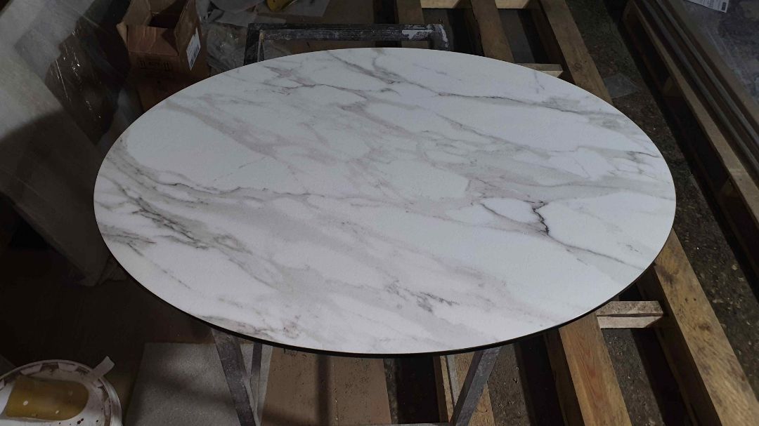 Овальный стол из компакт плиты 12 мм