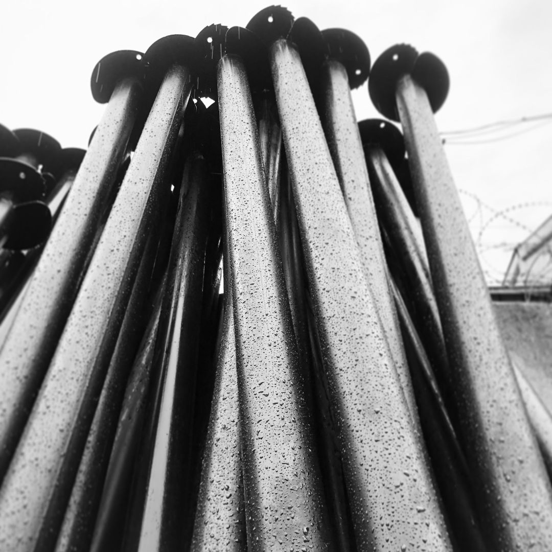 Разбивка свайного поля осуществляется нашей компанией Сваи№1.