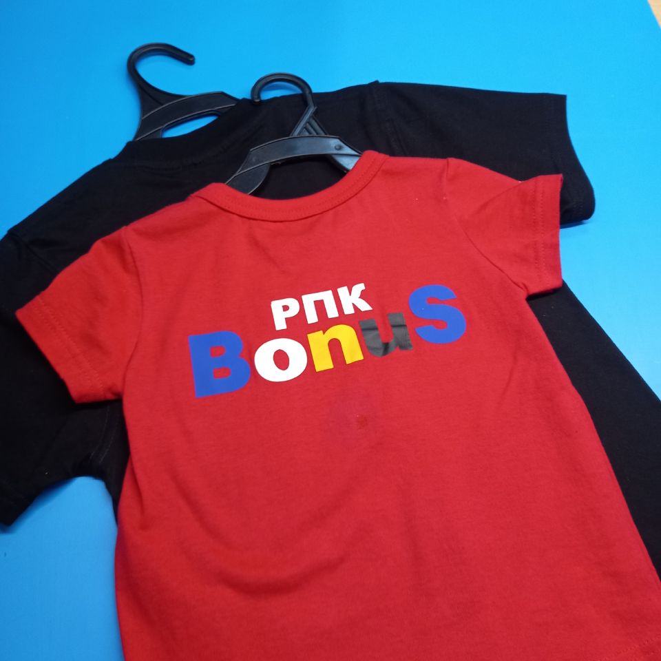 прикольная надпись на футболку