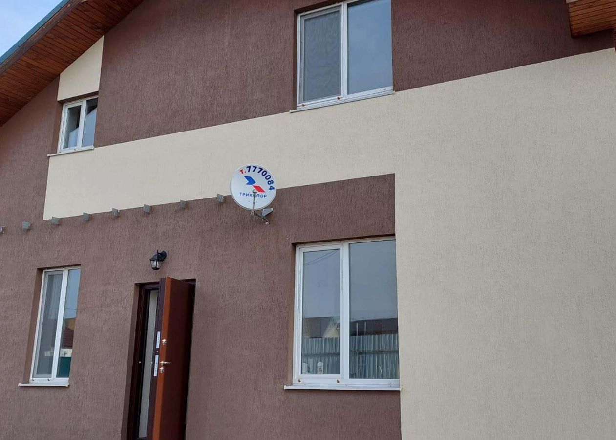 Установка спутникового телевидения Триколор за городом