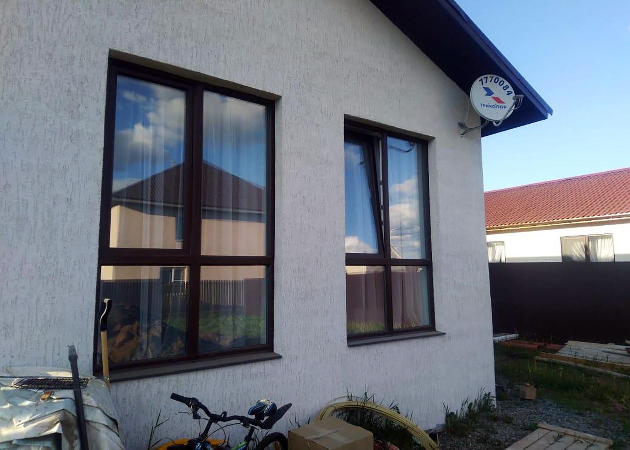 Установка спутникового телевидения Триколор в частном секторе