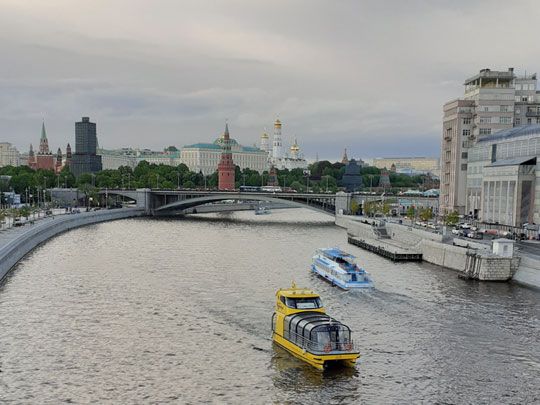 Вид на Кремль с Патриаршего моста