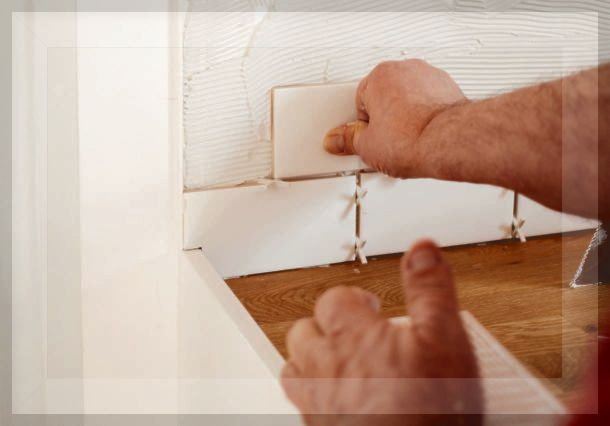 Colocacion de pisos ceramicos y porcelanato.Usamos de separadoras, niveladores