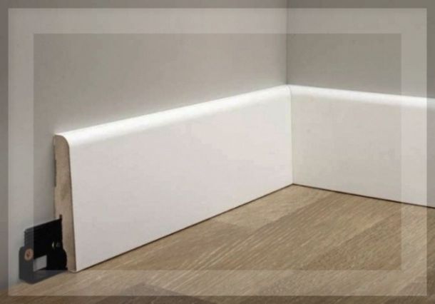 colocación zócalos y molduras