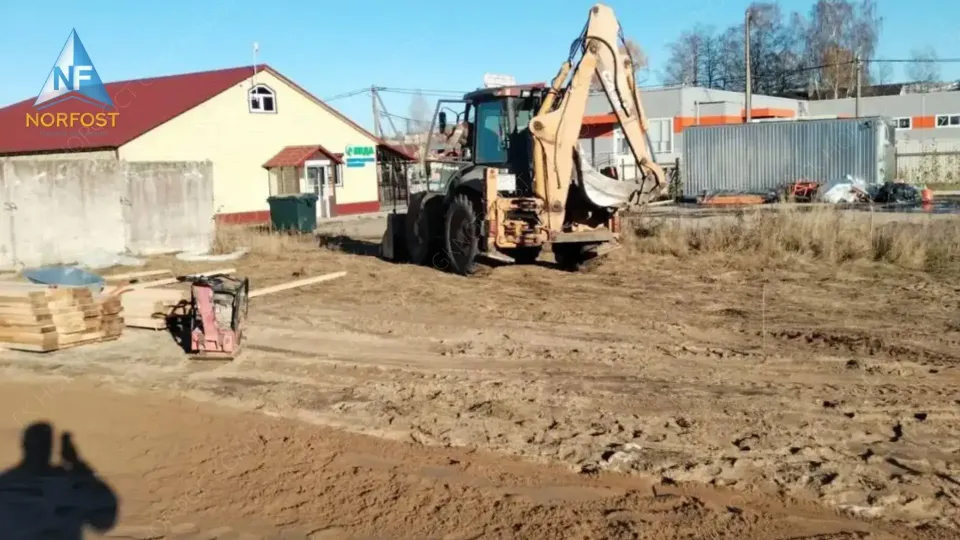 Процесс строительства двухэтажного дома