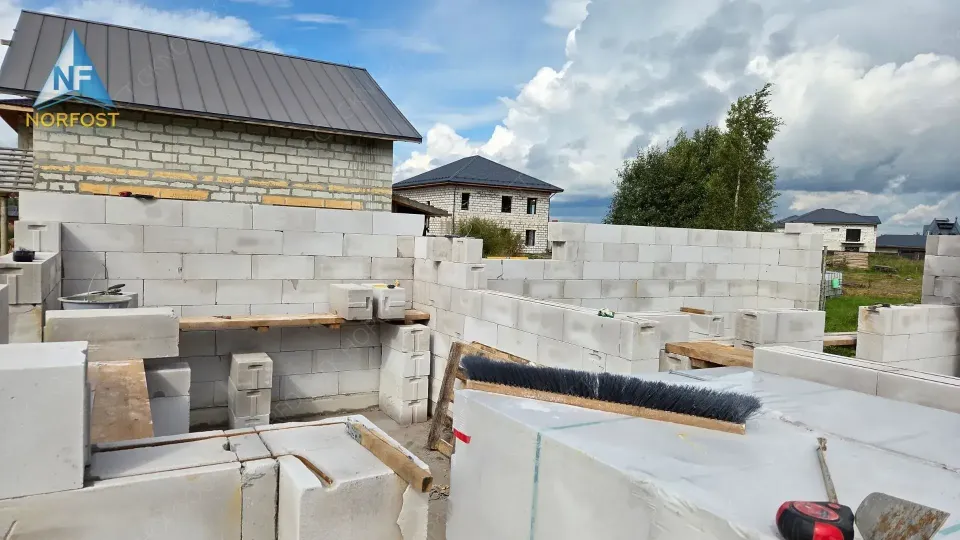 Строительство дома из газобетонных блоков в СПб NF 01