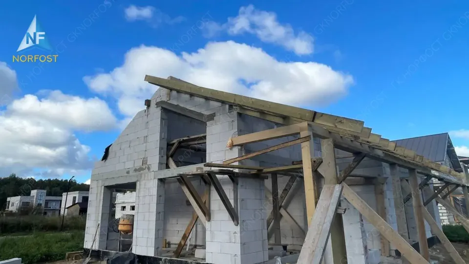 Строительство дома из газобетонных блоков в СПб NF 01