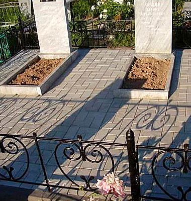 Установка тротуарной плитки