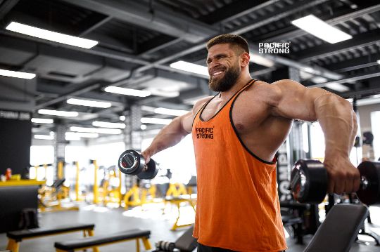 Хорошо подобранная атмосфера для тренировок в фитнес клубе