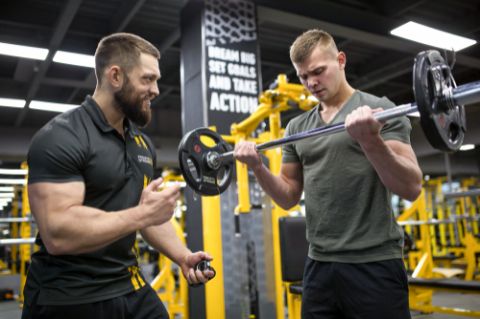 Тренировки с тренером в Pacific Strong