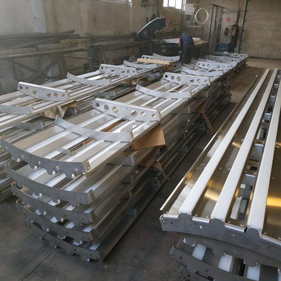 детали из нержавейки изготовленные лазерной резкой и гибкой