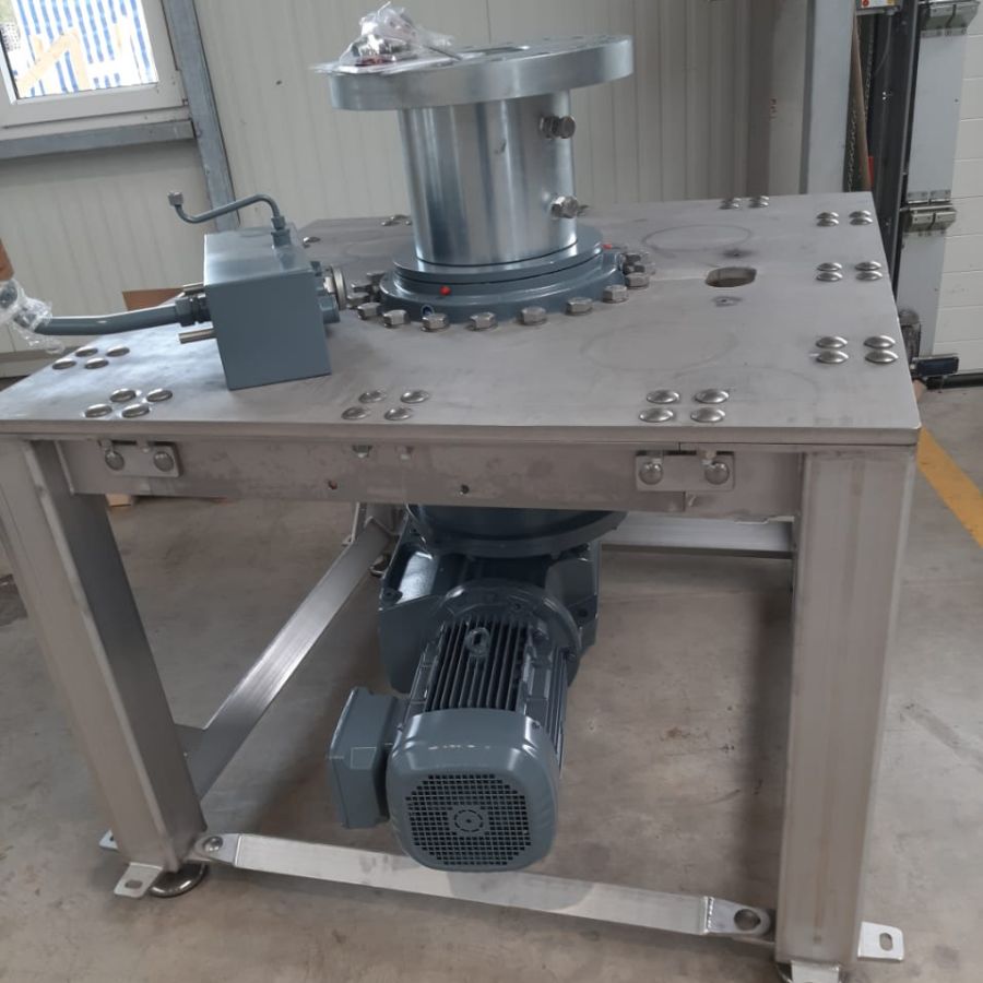 приводная станция на базе планетарного редуктора SEW-Eurodrive