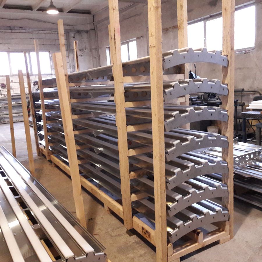 детали из нержавейки изготовленные лазерной резкой и гибкой